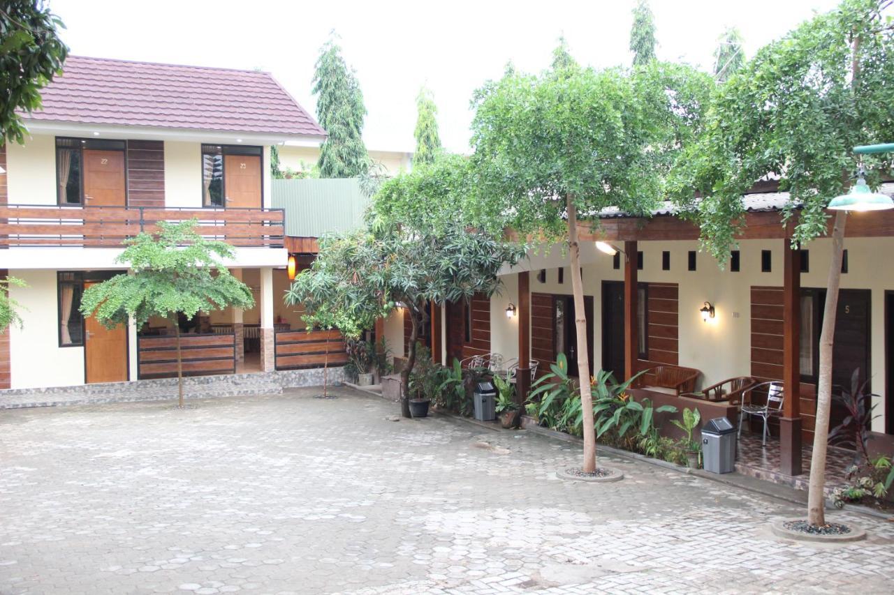 Bamboe Inn Homestay Bandar Lampung Exterior foto